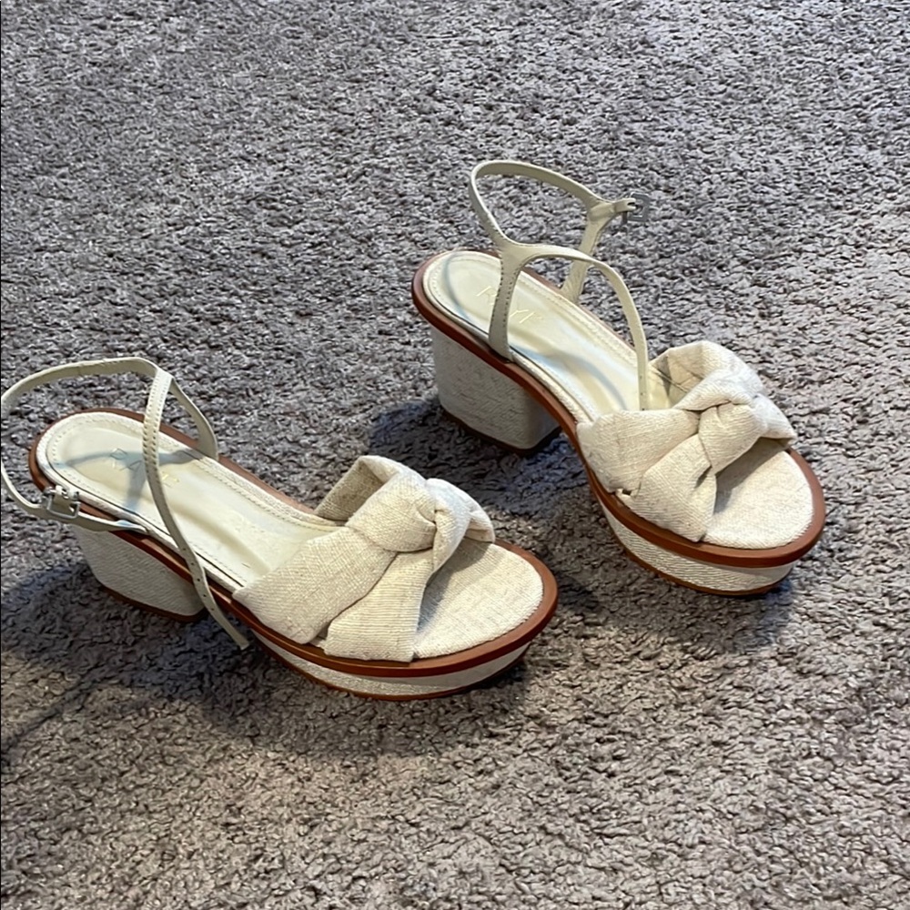 RAYE Arden Heel in Natural